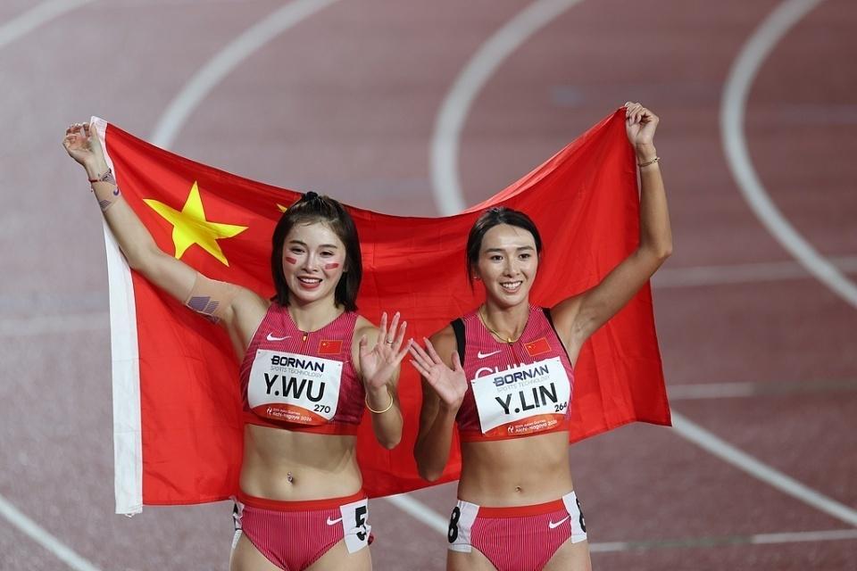 这是因为下载里面的游戏特别地多。产品图片