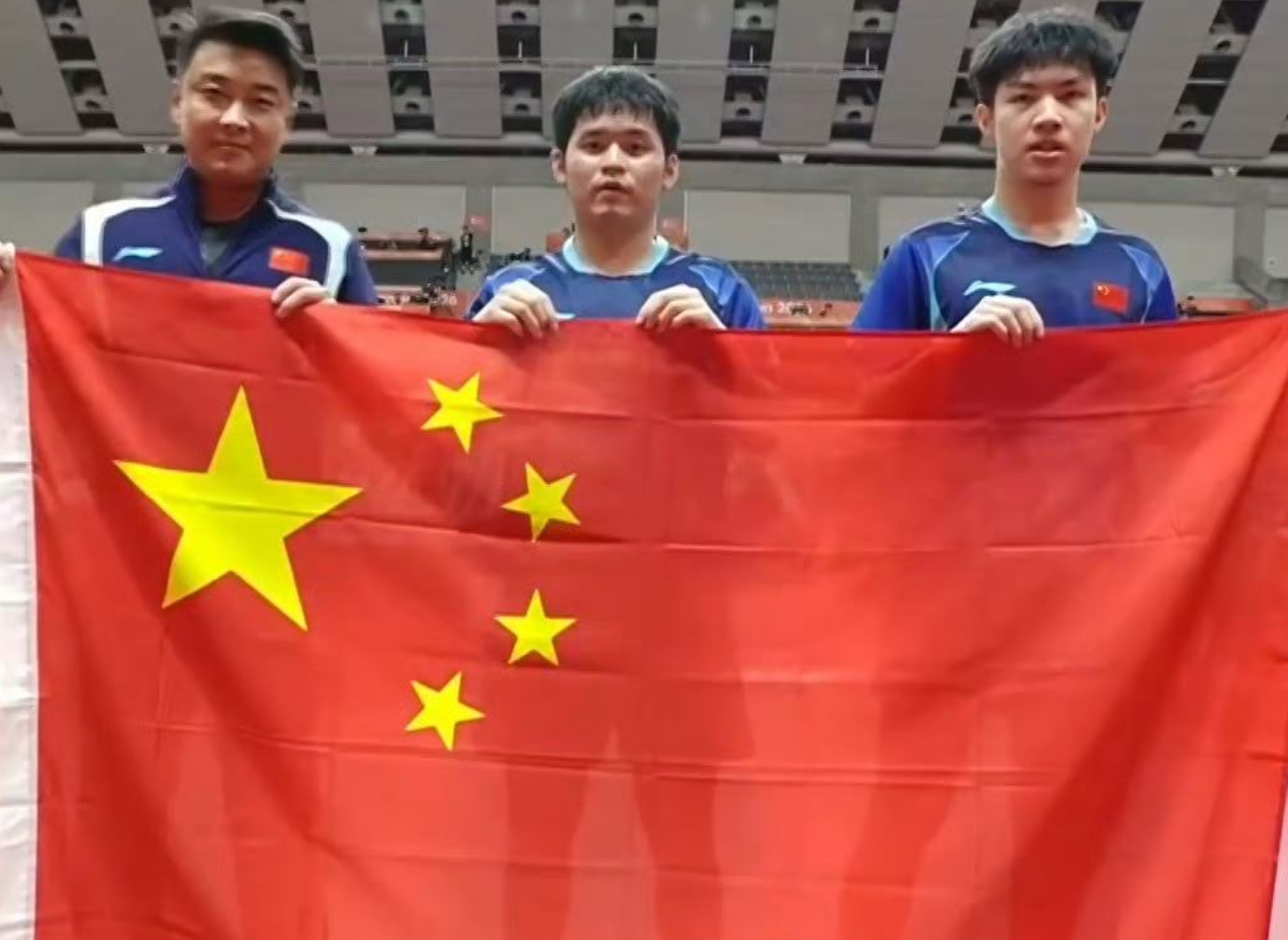 这是因为下载里面的游戏特别地多。产品图片