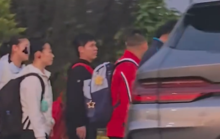 黄金城集团介绍图片