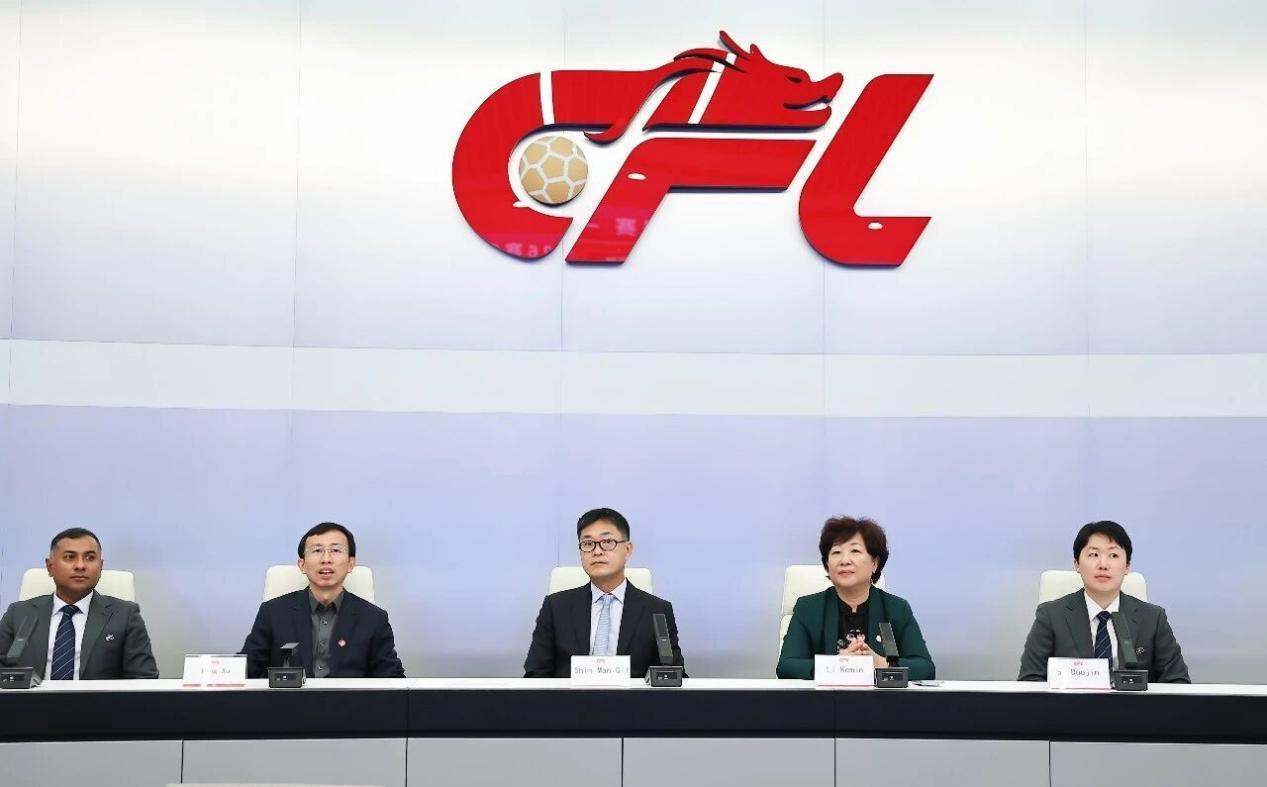 黄金城集团相关图片